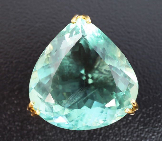 Золото Кулон с флюоритом 26,95 карата