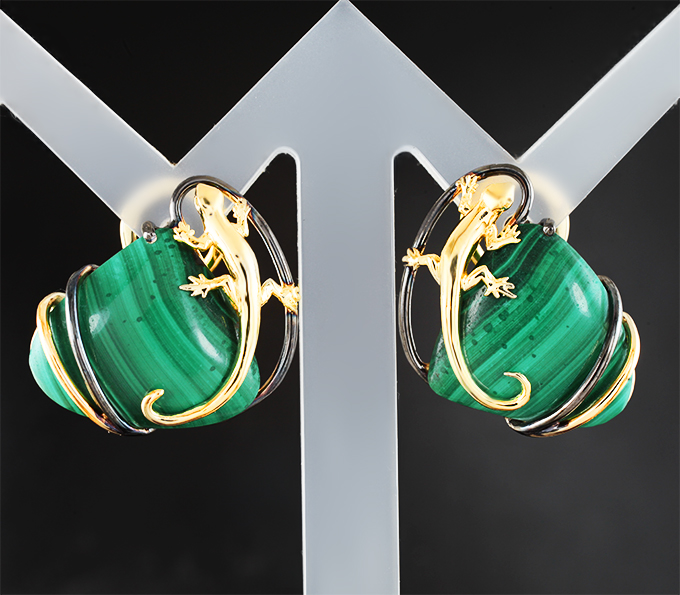 Золото Серьги с уральским малахитом 17,15 карата