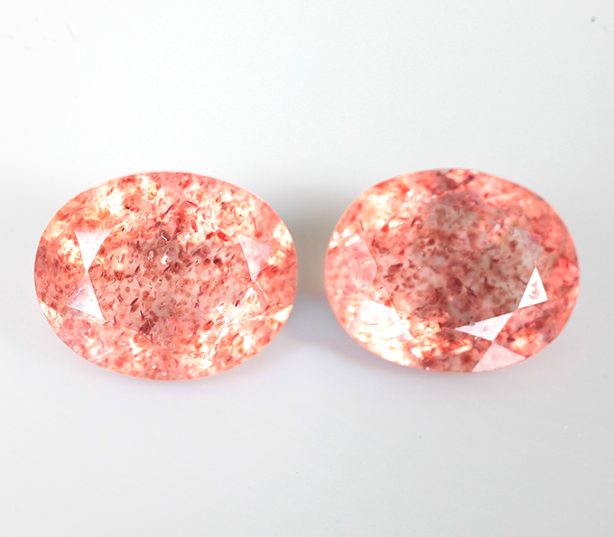 Пара земляничного кварца 5,23 карата