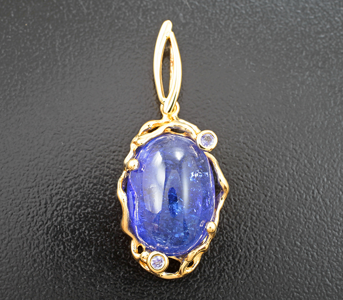 Золото Кулон с крупным танзанитом 14,21 карата