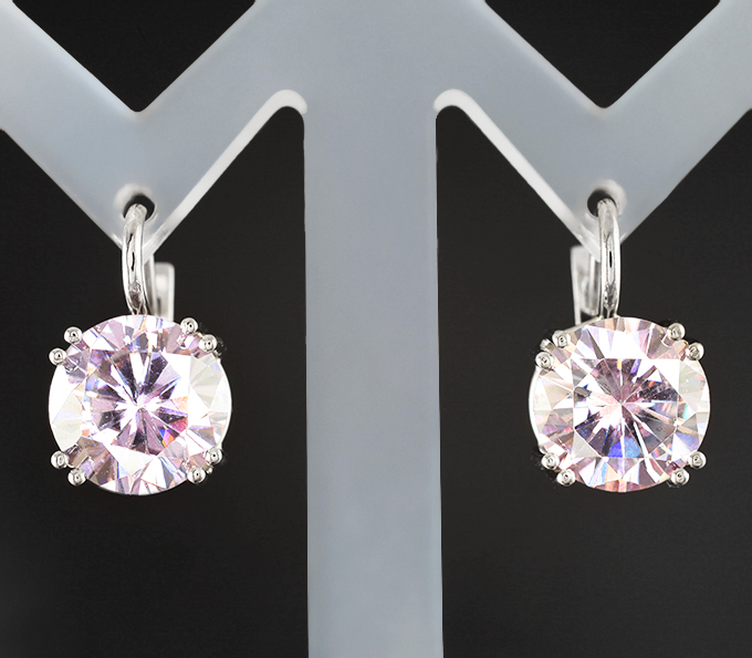 Золото Серьги с пурпурными муассанитами 7,33 карата