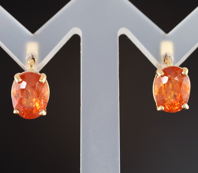 Золото Серьги со спессартинами 7,14 карата