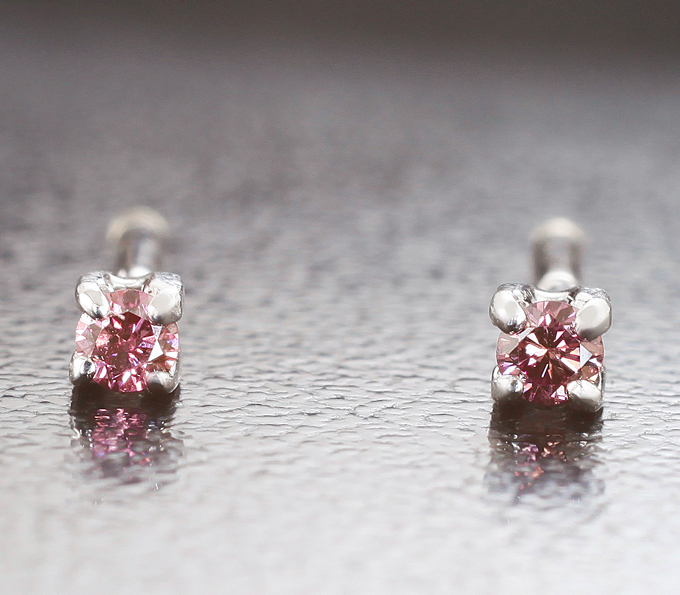 Золото Пусеты с бриллиантами 0,07 карата