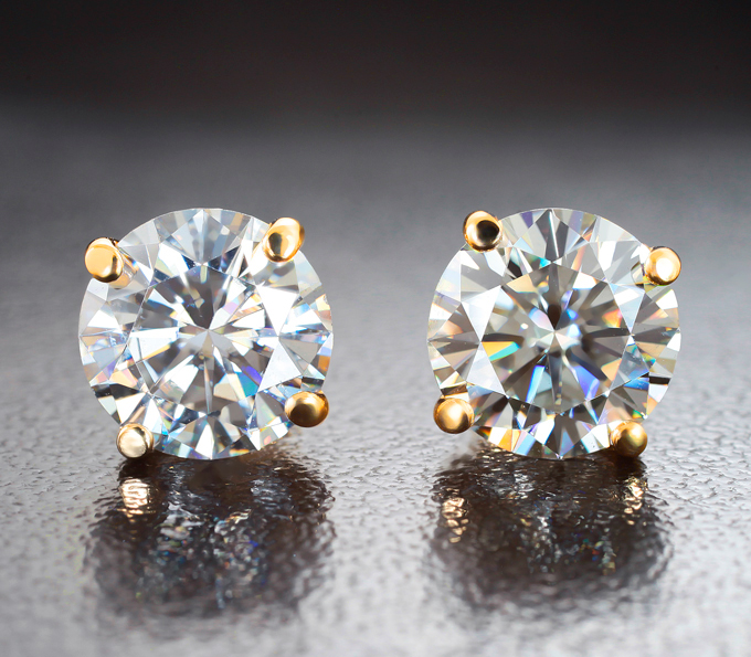 Золото Пусеты с муассанитами 3,44 карата