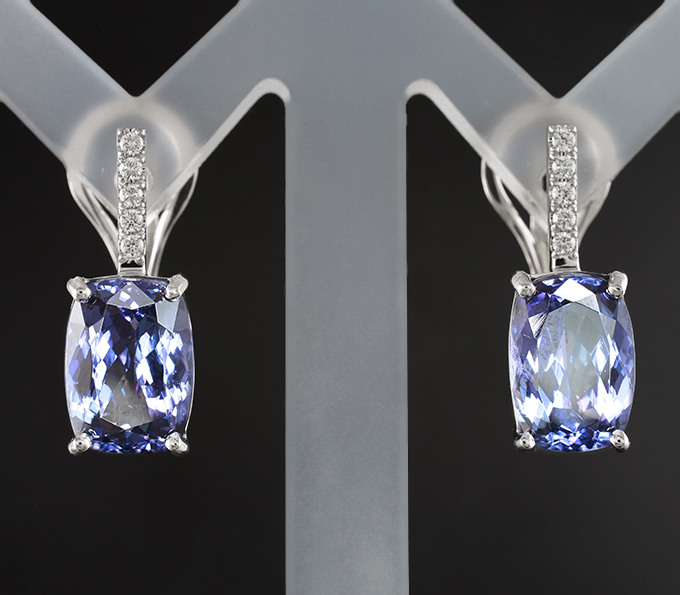 Золото Серьги с танзанитами 8,61 карата и бриллиантами