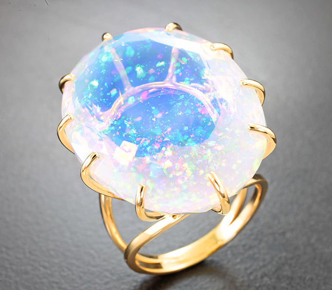 Золото Кольцо с ограненным эфиопским опалом эксклюзивного размера 35,12 карата