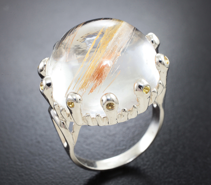 Серебро 925 Кольцо с рутиловым топазом 57,93 карата и сапфирами