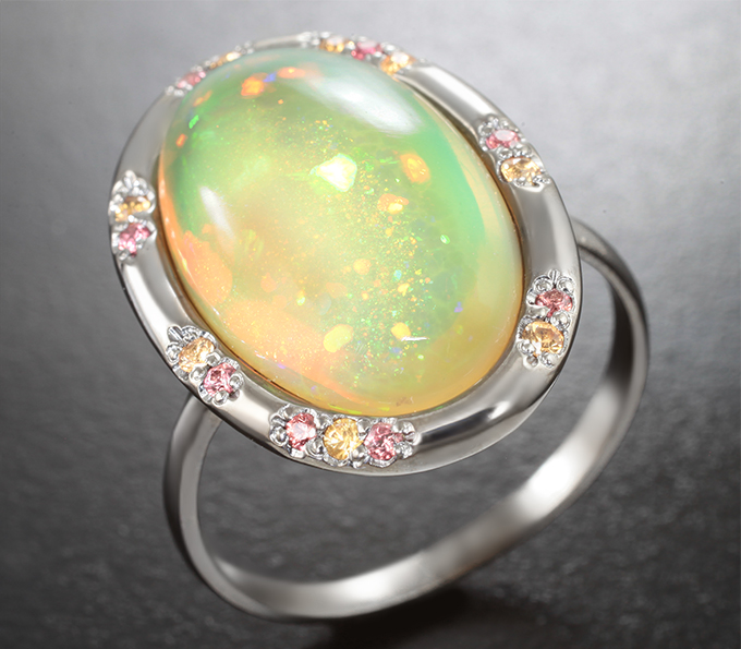 Серебро 925 Кольцо с крупным кристаллическим эфиопским опалом 7,39 карата и разноцветными сапфирами