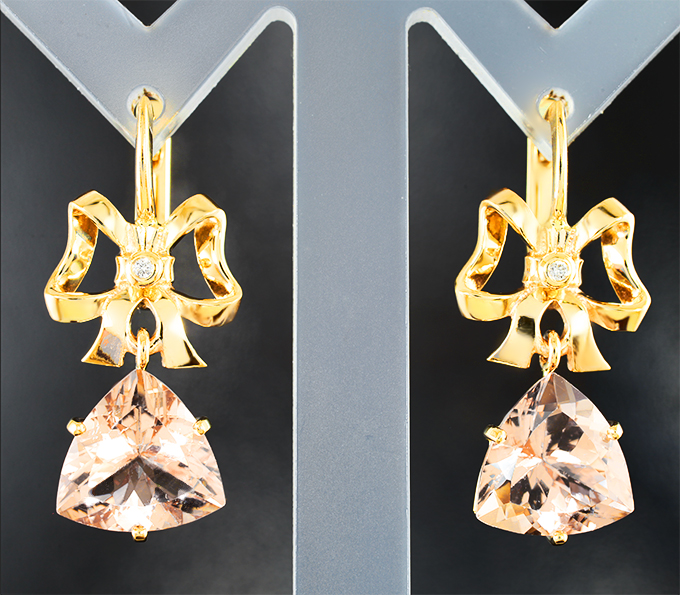 Золото Золотые серьги с насыщенными морганитами 7,73 карата и бриллиантами