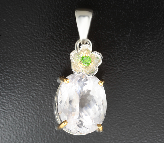 Серебро 925 Кулон с пастельно-розовым кунцитом 12,2 карата и хромдиопсидом