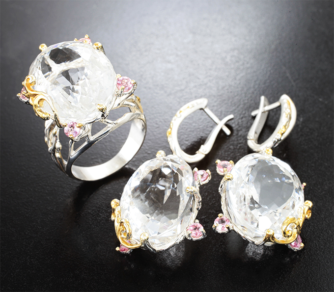 Серебро 925 Комплект с крупным бесцветным кварцем 98,48 карата и розовыми сапфирами 