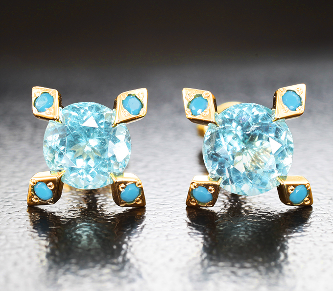 Золото Пусеты с «неоновыми» апатитами 1,6 карата и бирюзой