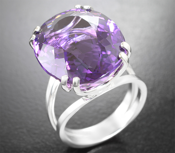 Серебро 925 Кольцо с аметистом 18,63 карата