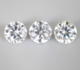 Набор из 3 бесцветных муассанитов топовой огранки 2,84 карата