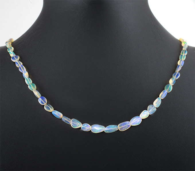 Серебро 925 Колье с 62 эфиопскими опалами 32 карата