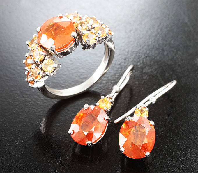 Золото Комплект со спессартинами гранатами 12,51 карата