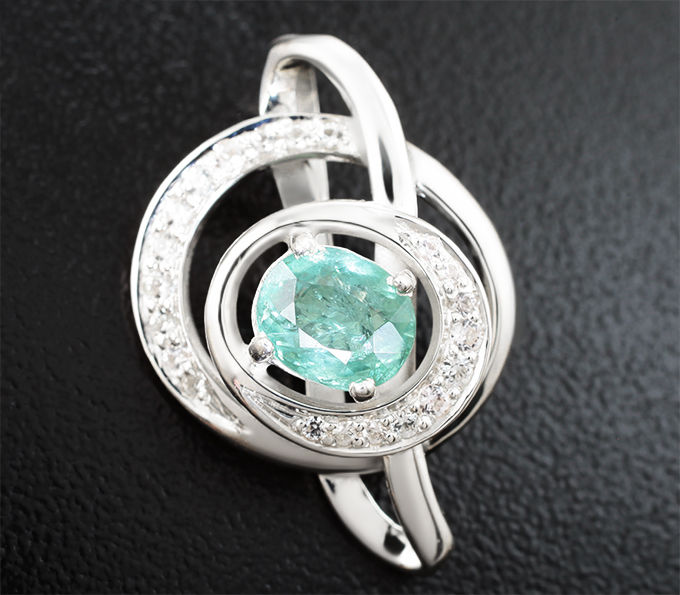 Серебро 925 Кулон с мятно-зеленым турмалином 1,1 карата и лейкосапфирами