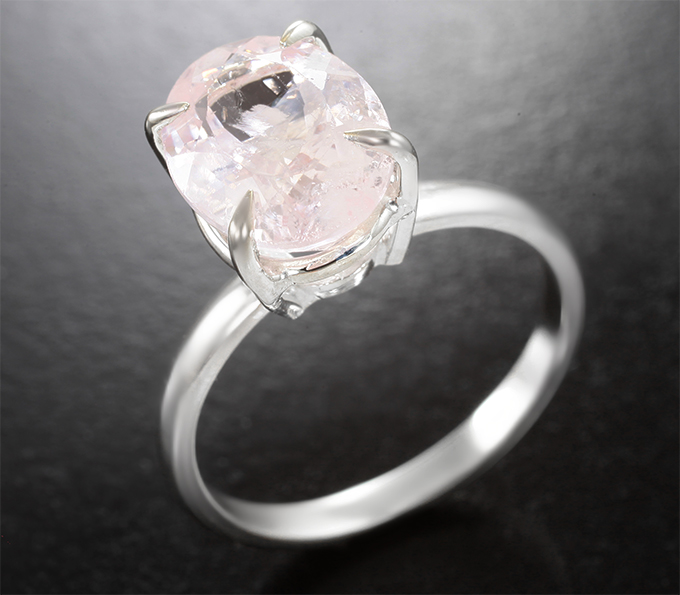 Серебро 925 Кольцо с морганитом 3,18 карата 