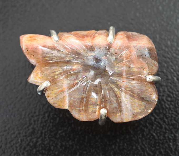 Серебро 925 Кулон с резным солнечным камнем 13,65 карата