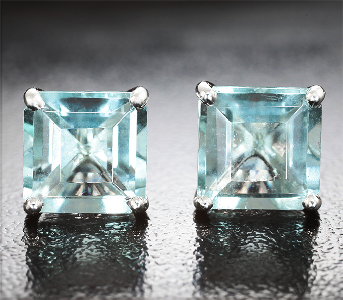 Серебро 925 Пусеты с «неоновыми» флюоритами 6,14 карата