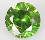 Кольцо с уральским демантоидом топовой огранки 0,74 карата и бриллиантами Золото