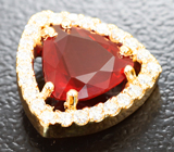 Кулон с ограненным мексиканским опалом 0,88 карата и муассанитами Золото