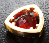 Кулон с ограненным мексиканским опалом 0,88 карата и муассанитами Золото