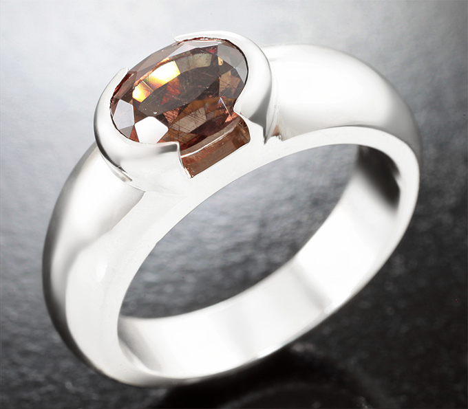 Серебро 925 Кольцо с гранатом со сменой цвета 2,39 карата