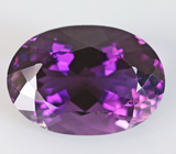 Кольцо cо скаполитом 4,65 карата, малайа гранатами 2,01 карата, цаворитами и разноцветными сапфирами Серебро 925