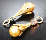 Подвесы с уральскими александритами 0,62 карата и золотистым морским жемчугом 7,4 карата Золото