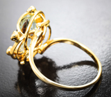 Кольцо с топазом 7,22 карата и ограненнными лунными камнями Золото