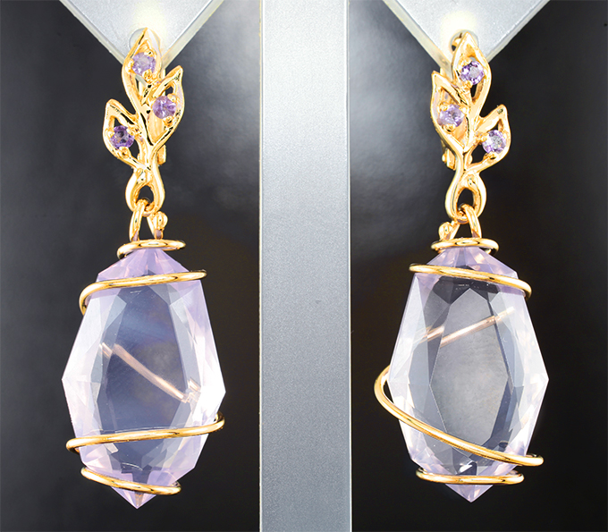 Золото Серьги лавандовыми аметистами авторской огранки 26,64 карата и малыми аметистами