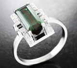 Кольцо с изумрудно-зеленым турмалином 2,4 карата и бриллиантами