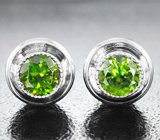 Серьги с насыщенными зелеными демантоидами 1,03 карата