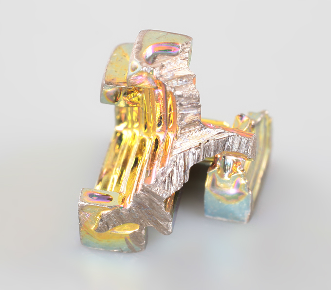 Кристалл висмута 13,46 карата