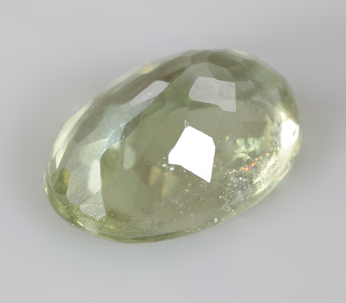 Редкий цвет! Зелено-желтый берилл 0,49 карата