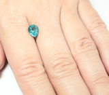 Яркий «неоновый» апатит 1,92 карата