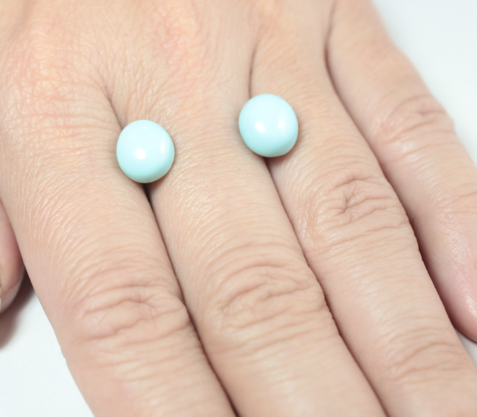 Пара кабошонов армянской бирюзы 5,23 карата