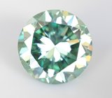 Голубовато-зеленый муассанит высокой чистоты 2,3 карата