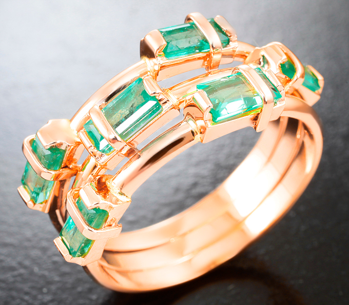 Золото Кольцо с уральскими изумрудами 1,24 карата