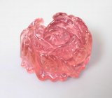 Крупный розовый резной турмалин 30,83 карата