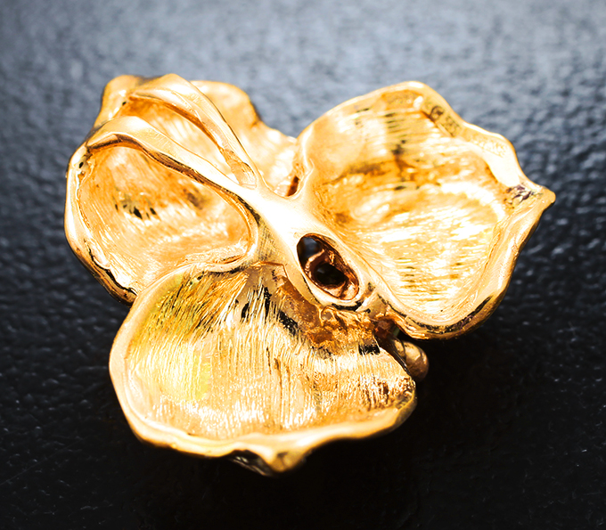 Комплект с уральскими демантоидами 2,33 карата