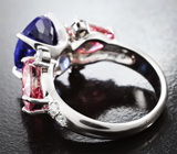 Кольцо с топовым танзанитом 6,46 карата, розовыми 3,92 карата и бесцветными муассанитами 0,6 карата