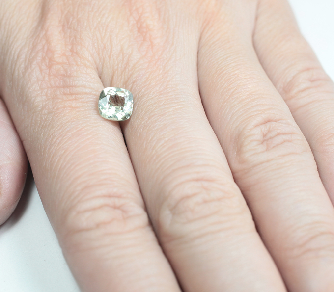 Диаспор 1,79 карата