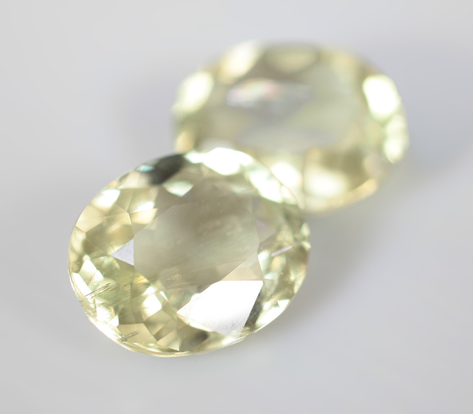 Пара диаспоров 2,86 карата