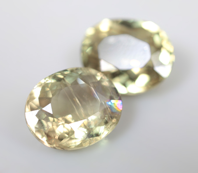 Пара диаспоров 3,83 карата