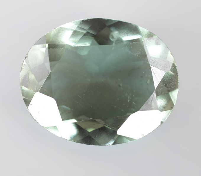 Голубовато-зеленый турмалин 3,97 карата