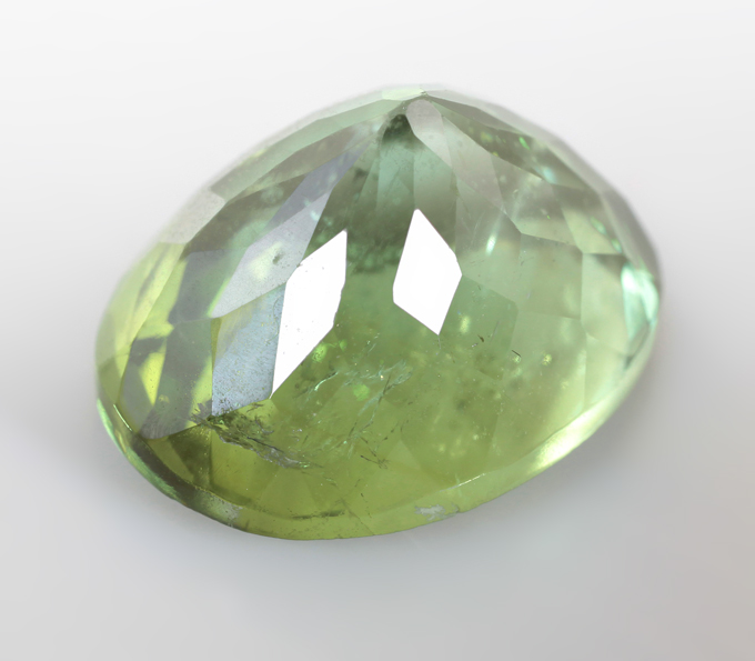 Зеленый турмалин 4,9 карата