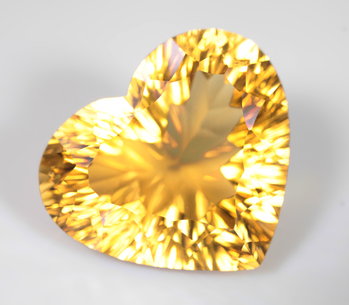 Кольцо с чистейшим цитрином лазерной огранки 48,75 карата 