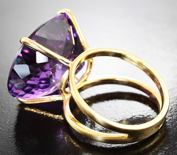 Кольцо c чистейшим аметистом 25,22 карата